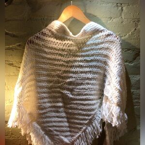 NEW Boho Adorable Cozy White Knit Shawl